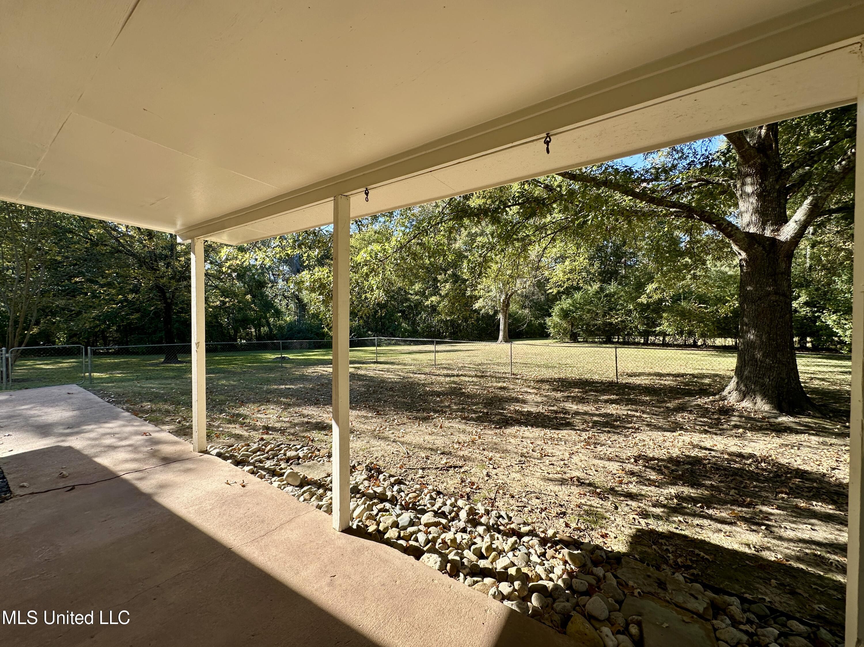5214 Old Jackson Road Terry, MS 39170 - Photo 18 of 26 oldjxnbackporch