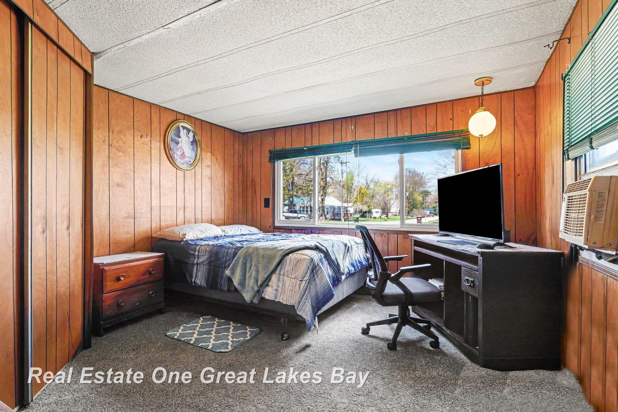 2118 Lakeview Road Standish, MI 48658 - Photo 21 of 28