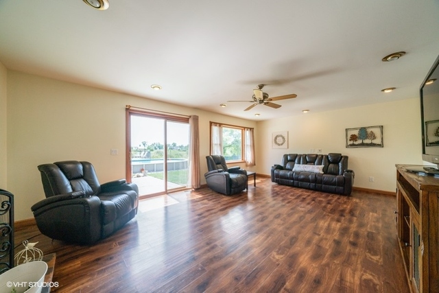 2066 North 3589th Road Serena, IL 60549 - Photo 8 of 22
