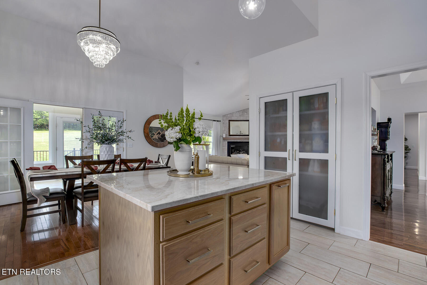 512 Caney Creek Road Harriman, TN 37748 - Photo 23 of 60 23_CaneyCreekRoad_512_Kitchen03