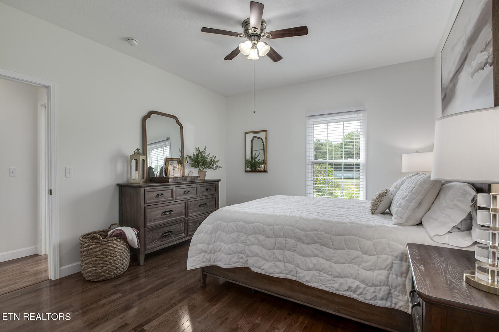 512 Caney Creek Road Harriman, TN 37748 - Photo 28 of 60 28_CaneyCreekRoad_512_Bedroom2