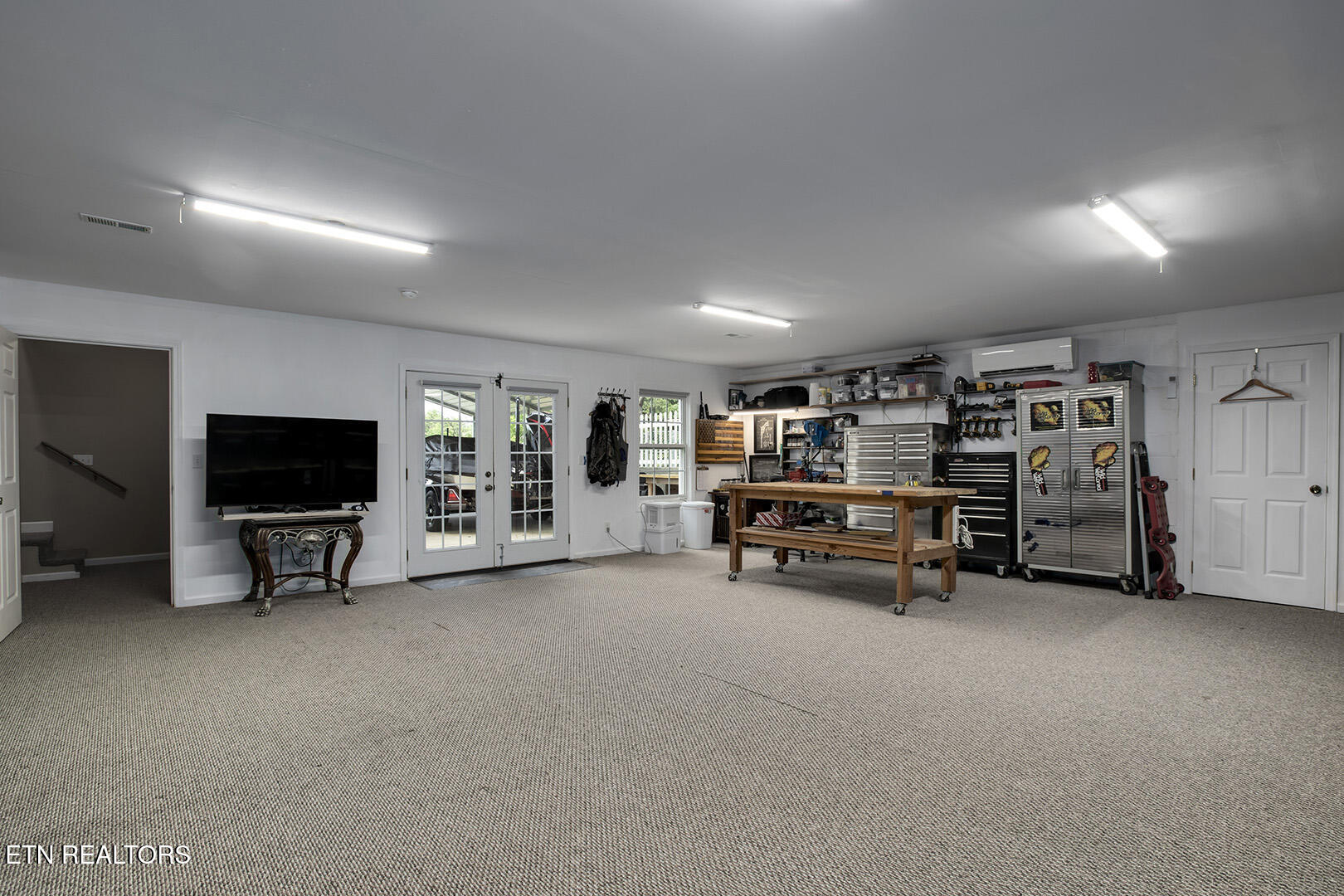 512 Caney Creek Road Harriman, TN 37748 - Photo 44 of 60 44_CaneyCreekRoad_512_BasementWorkSpace0