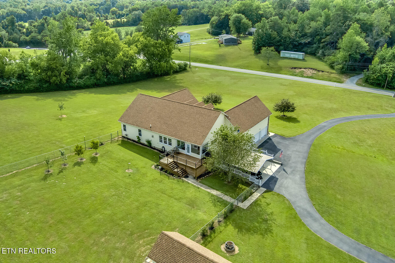 512 Caney Creek Road Harriman, TN 37748 - Photo 51 of 60 51_CaneyCreekRoad_512_BackLeftElevated