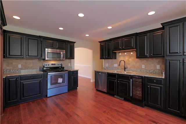 3308 Legacy Drive Springfield, TN 37172 - Photo 3 of 20 Gallery Image 3