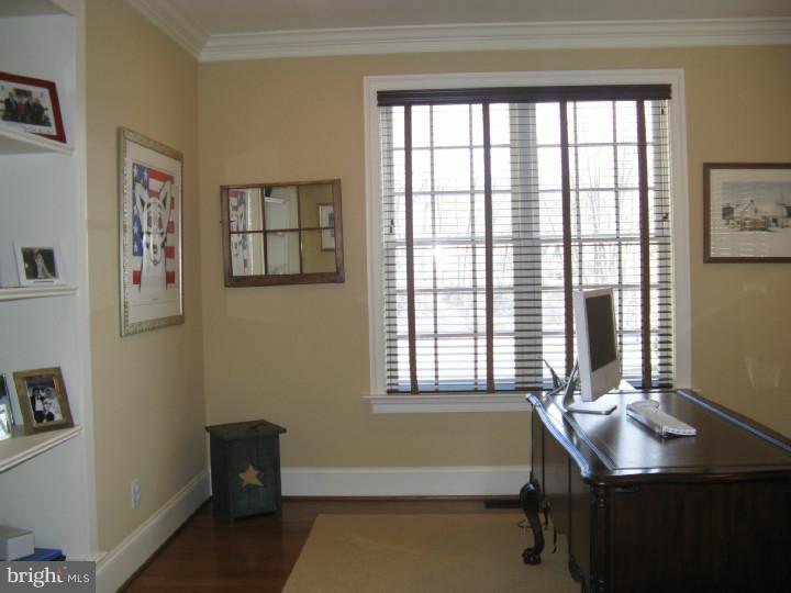 75 Diamond Rock Road Phoenixville, PA 19460 - Photo 9 of 19 Office / Study
