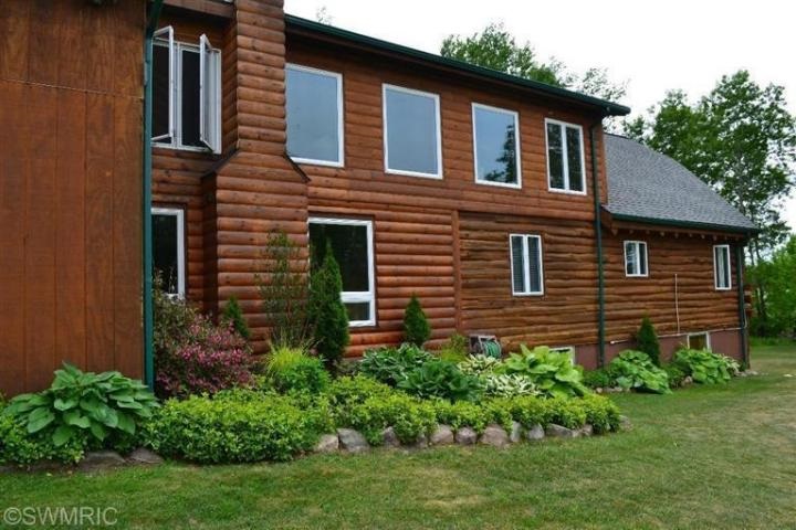 20662 2 Mile Road Reed City, MI 49677 - Photo 2 of 5 1802317-1.JPG