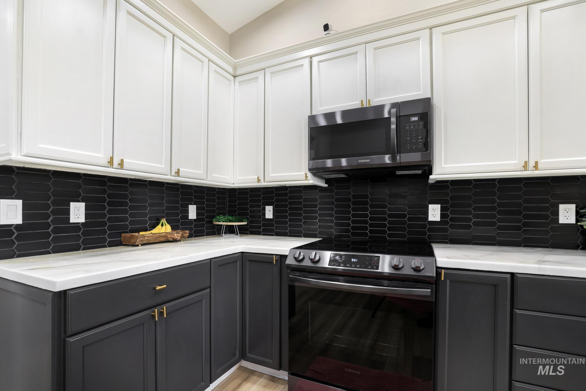 401 Elm Street Rupert, ID 83350 - Photo 9 of 49