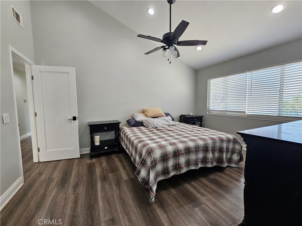 4722 Summit Avenue Simi Valley, CA 93063 - Photo 12 of 28