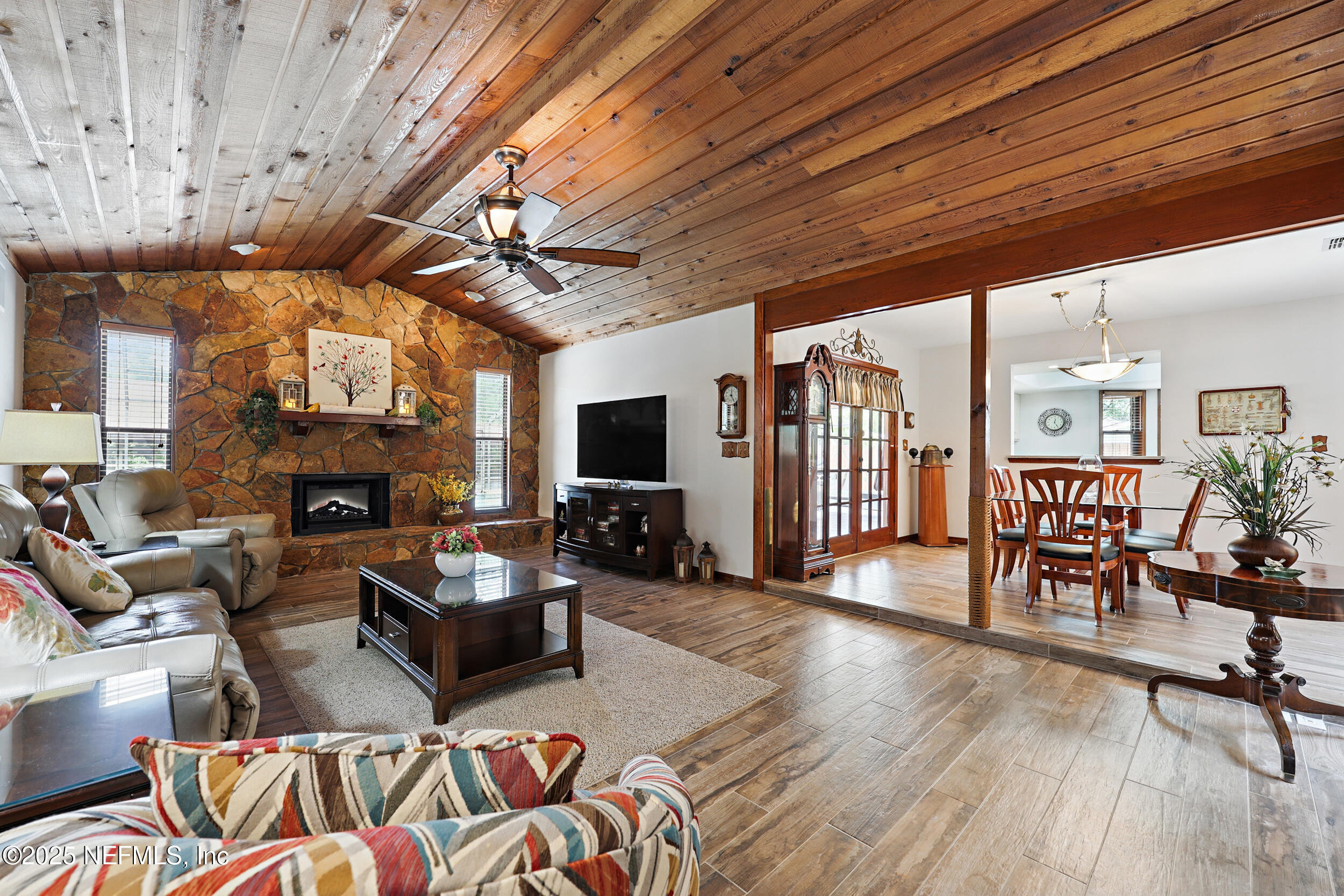 3154 Brooks Road Fleming Island, FL 32003 - Photo 5 of 53 a living room with furniture and wooden floor