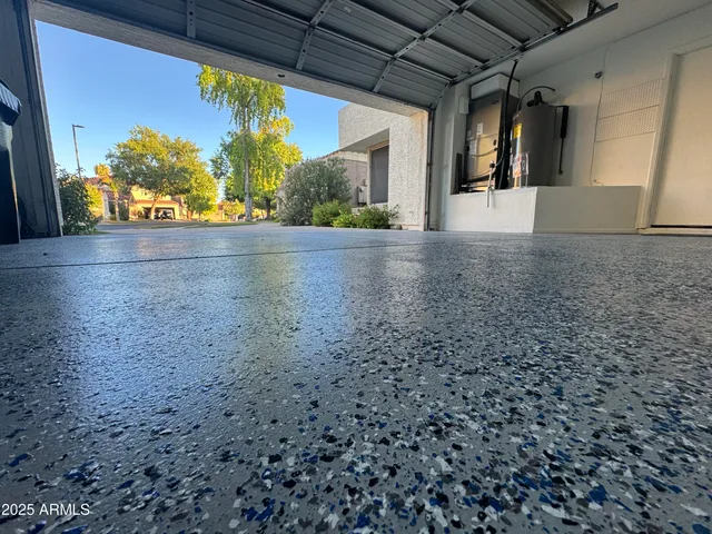 $580,700 | 11840 North 40th Way, Phoenix, AZ 85028