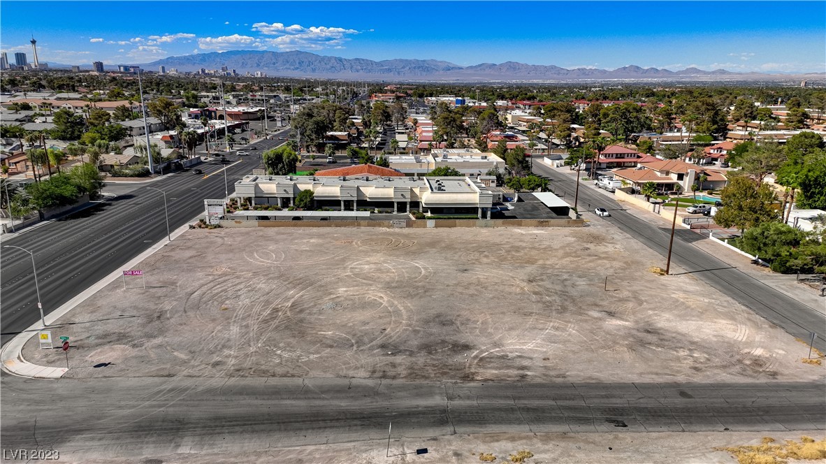 Eastern Las Vegas, NV 89119 - Photo 5 of 17