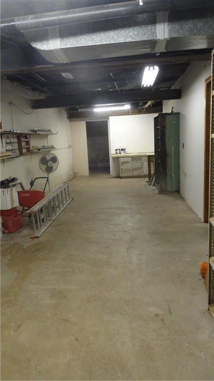 423 Portman Road Butler, PA 16002 - Photo 19 of 22 work shop