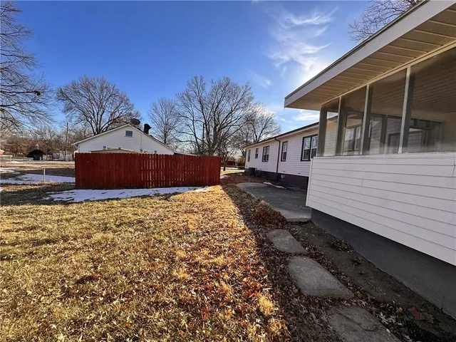 $235,000 | 3649 South Park Avenue, Independence, MO 64052