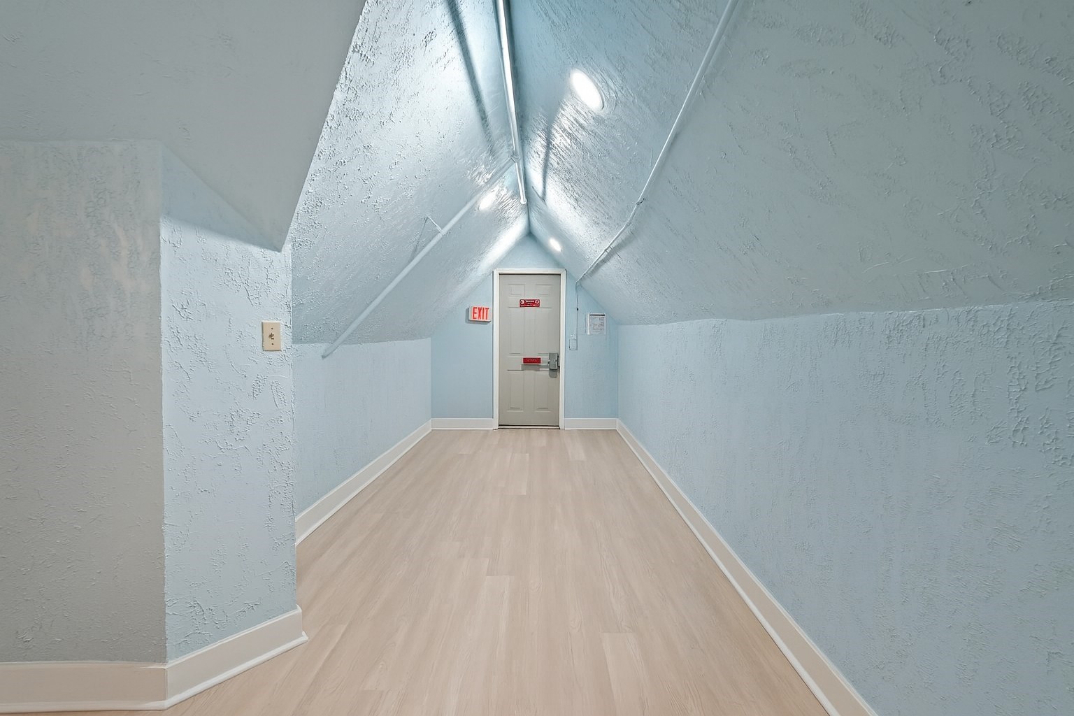 1030 4th Street Rosenberg, TX 77471 - Photo 21 of 38 a view of empty room with stairs