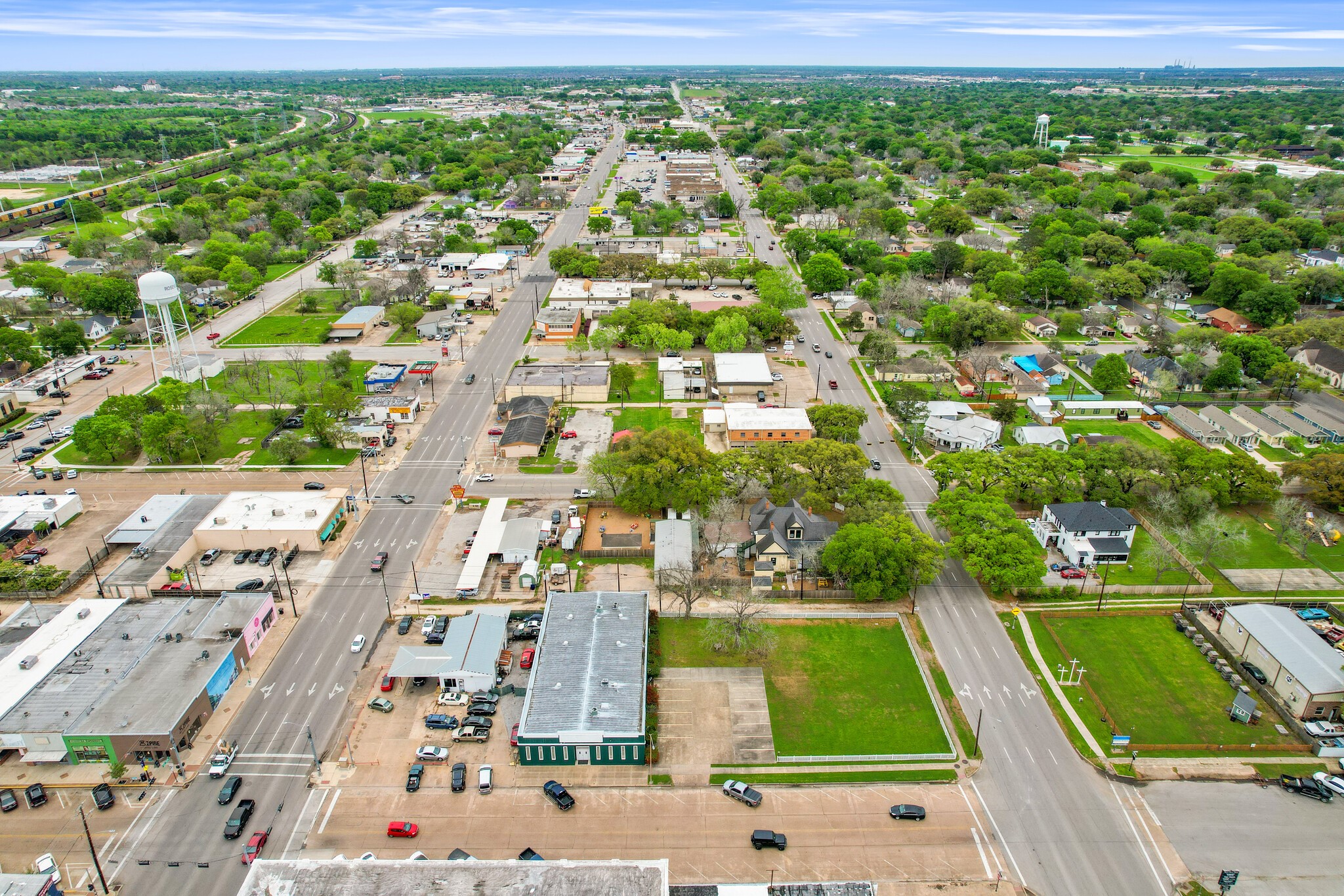1030 4th Street Rosenberg, TX 77471 - Photo 4 of 38 a view of a city