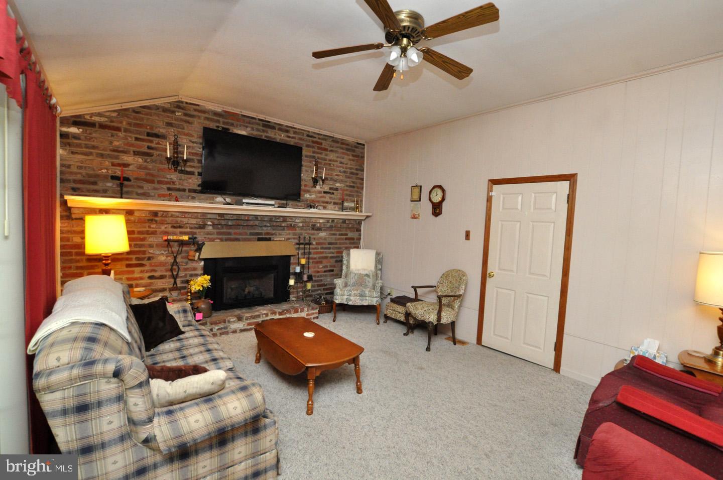 213 Regency Road Edgewater Park, NJ 08010 - Photo 15 of 30