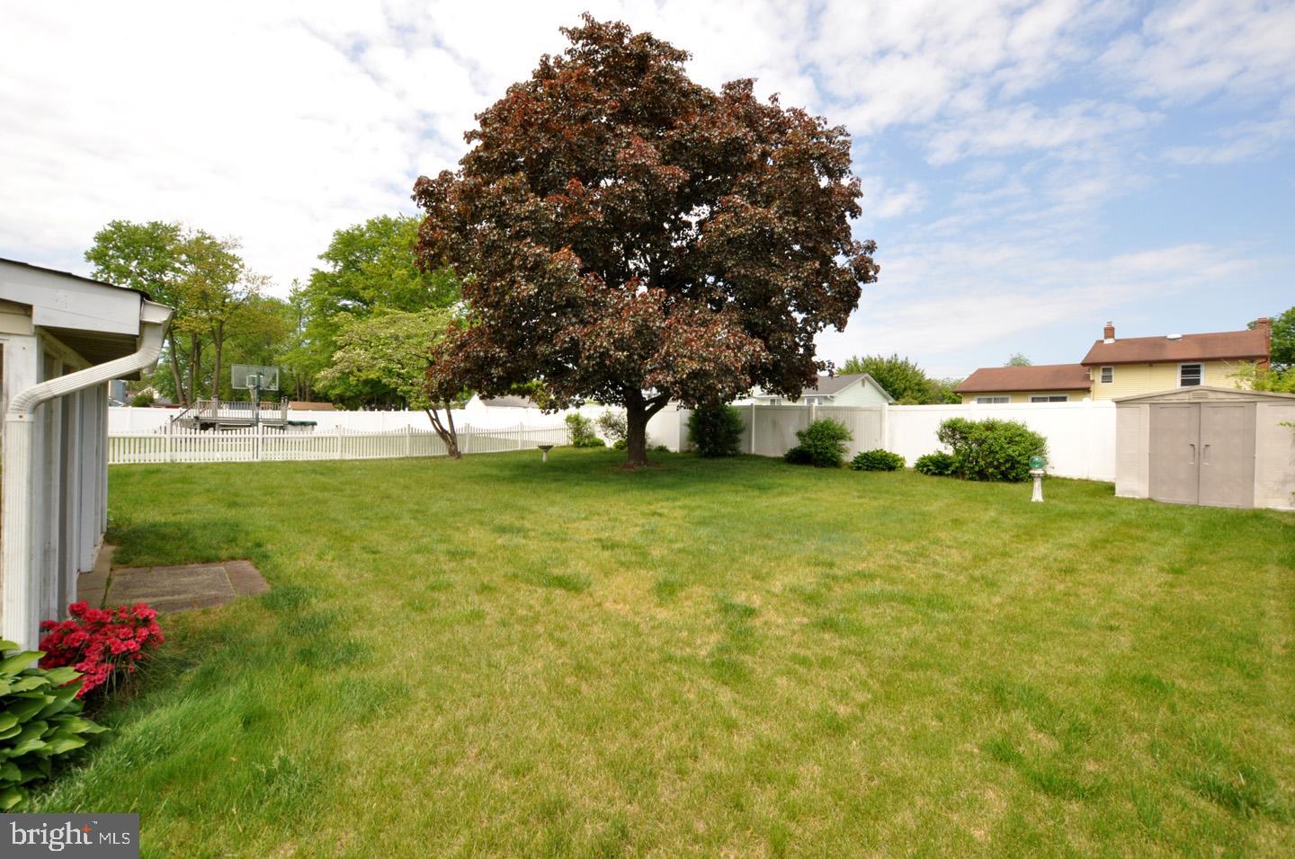 213 Regency Road Edgewater Park, NJ 08010 - Photo 20 of 30