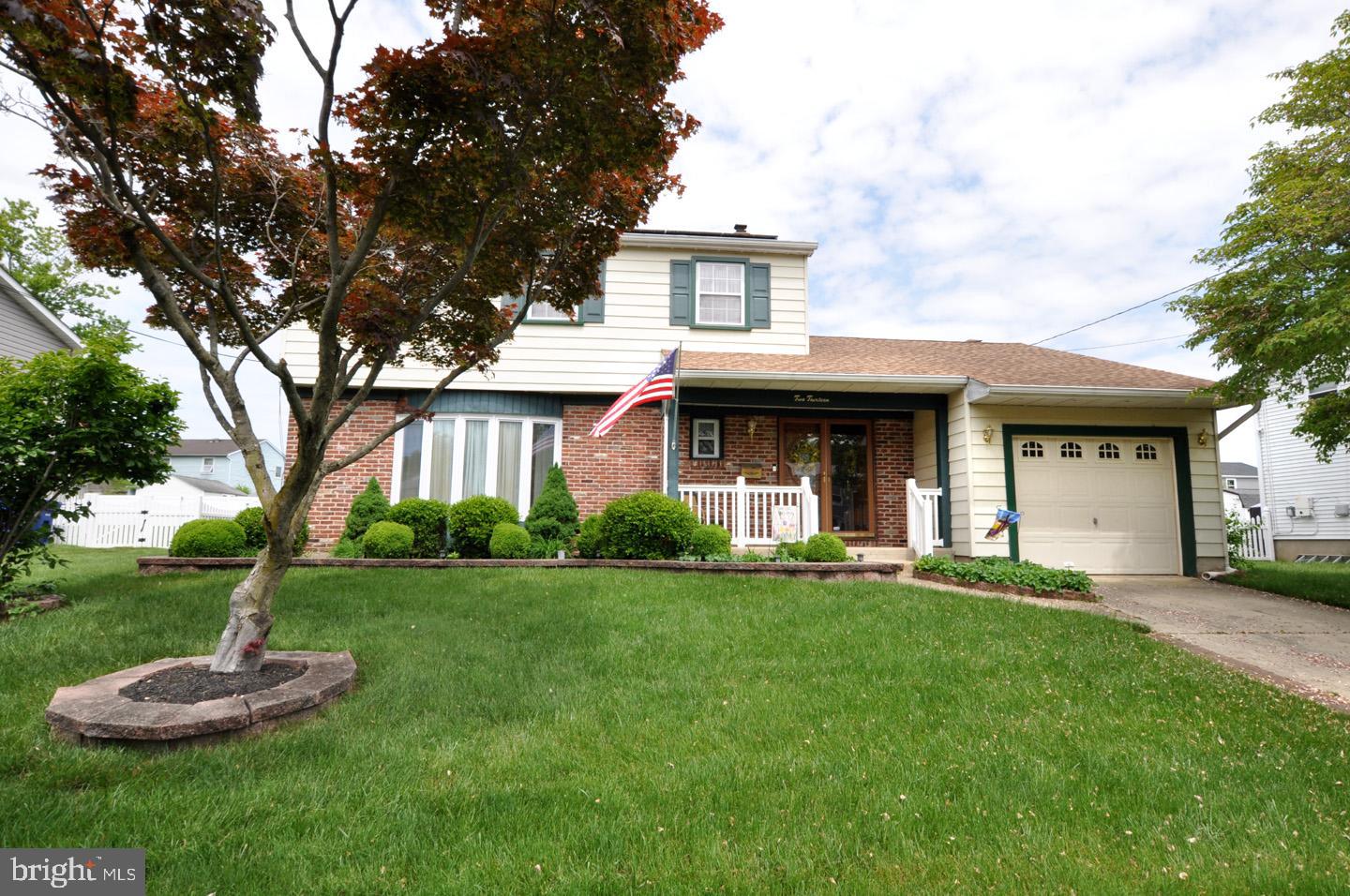 213 Regency Road Edgewater Park, NJ 08010 - Photo 2 of 30
