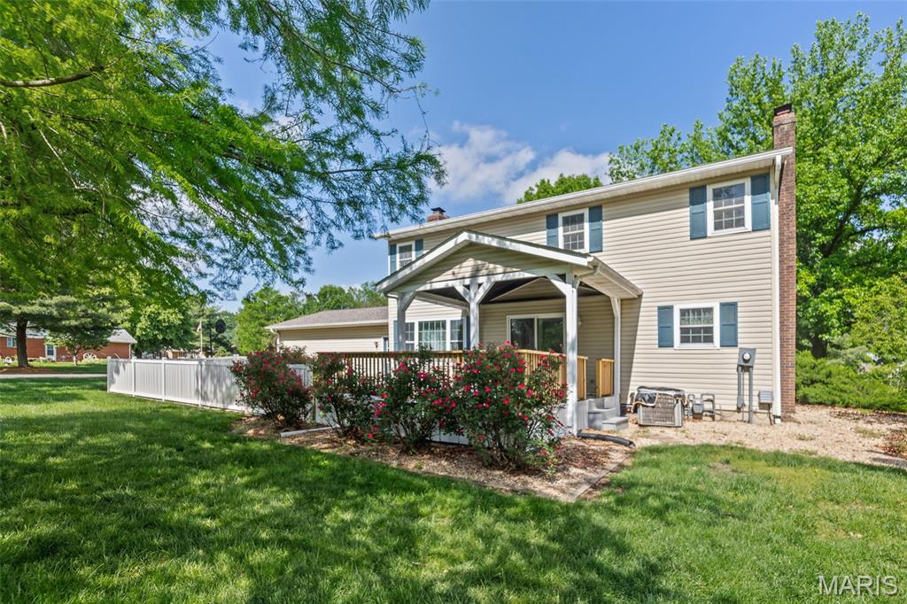 1034 Raymond Drive Red Bud, IL 62278 - Photo 3 of 63
