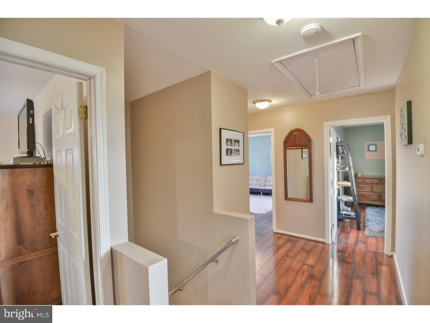 111 Glendale Road Exton, PA 19341 - Photo 22 of 25 Hallway
