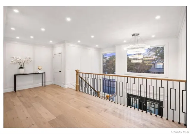 $1,679,000 | 2 Radial Lane, Levittown, NY 11756