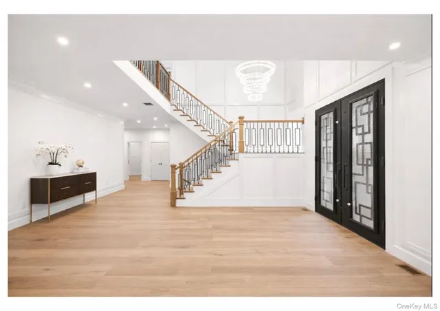 $1,679,000 | 2 Radial Lane, Levittown, NY 11756