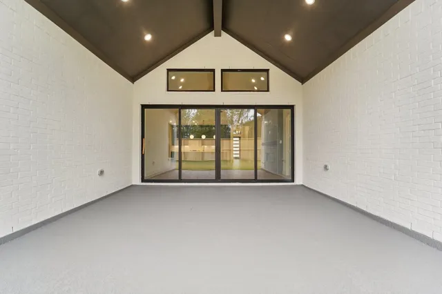 a view of an entryway of a house