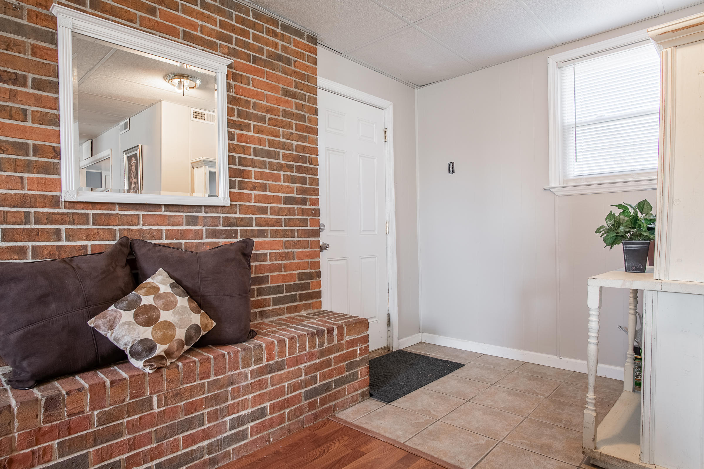 596 West Reed Road LaFayette, GA 30728 - Photo 6 of 25 WReed-19