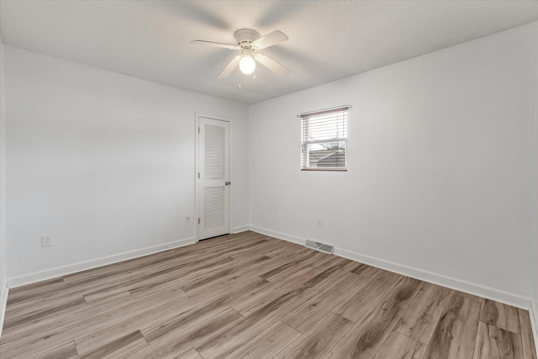 1860 Mepkin Road, Unit H4 Charleston, SC 29407 - Photo 17 of 31 18-1860 Mepkin Rd #H4_i_Lowcountry_Expos