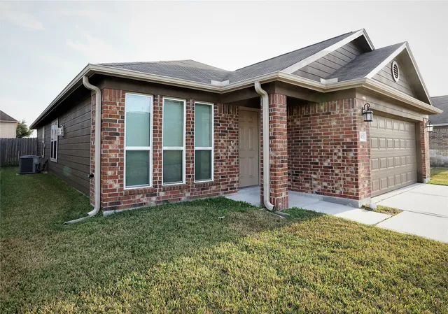 $245,000 | 1303 Kaliste Meadow Drive, Houston, TX 77090