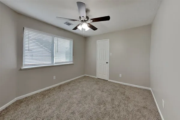 $2,375 | 16306 Ash Point Lane, Sugar Land, TX 77498