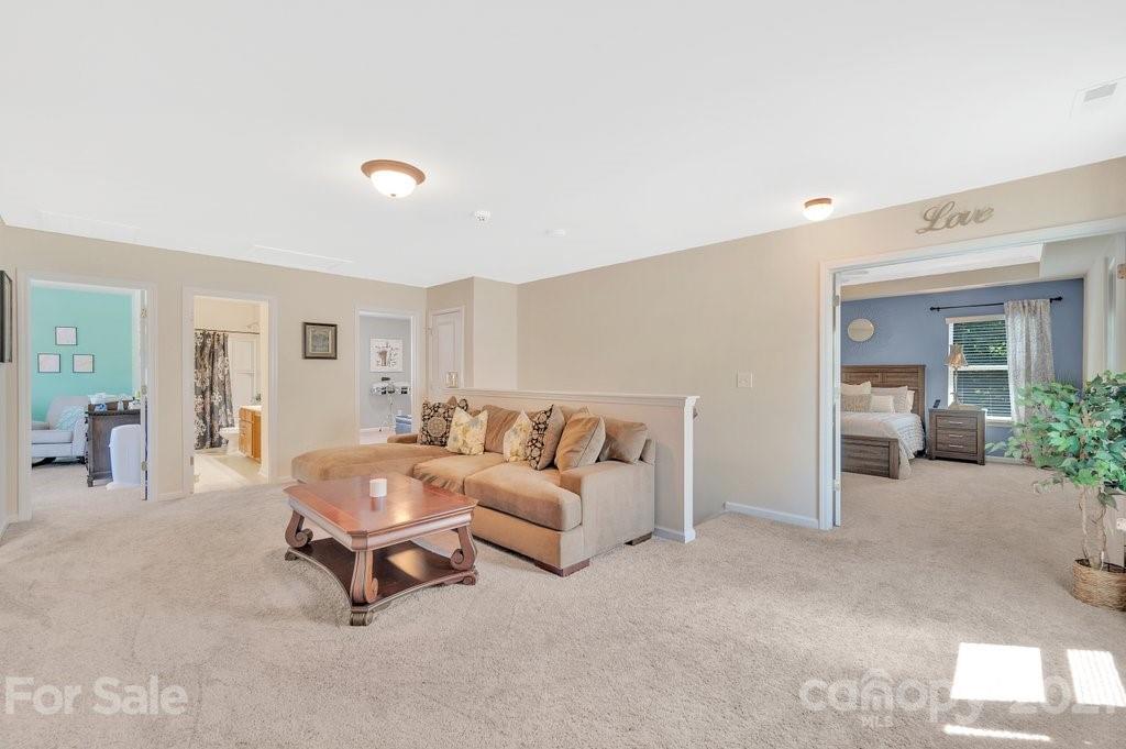 10239 Withers Road Charlotte, NC 28278 - Photo 17 of 38 Gallery Image 17