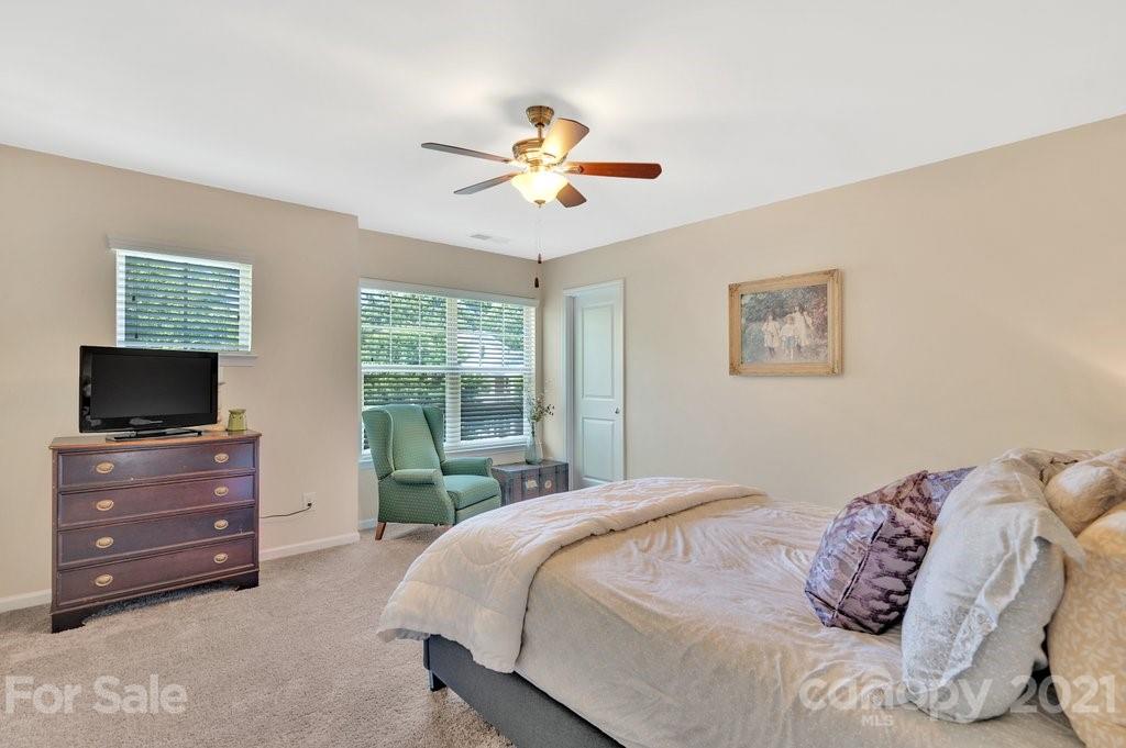 10239 Withers Road Charlotte, NC 28278 - Photo 26 of 38 Gallery Image 26