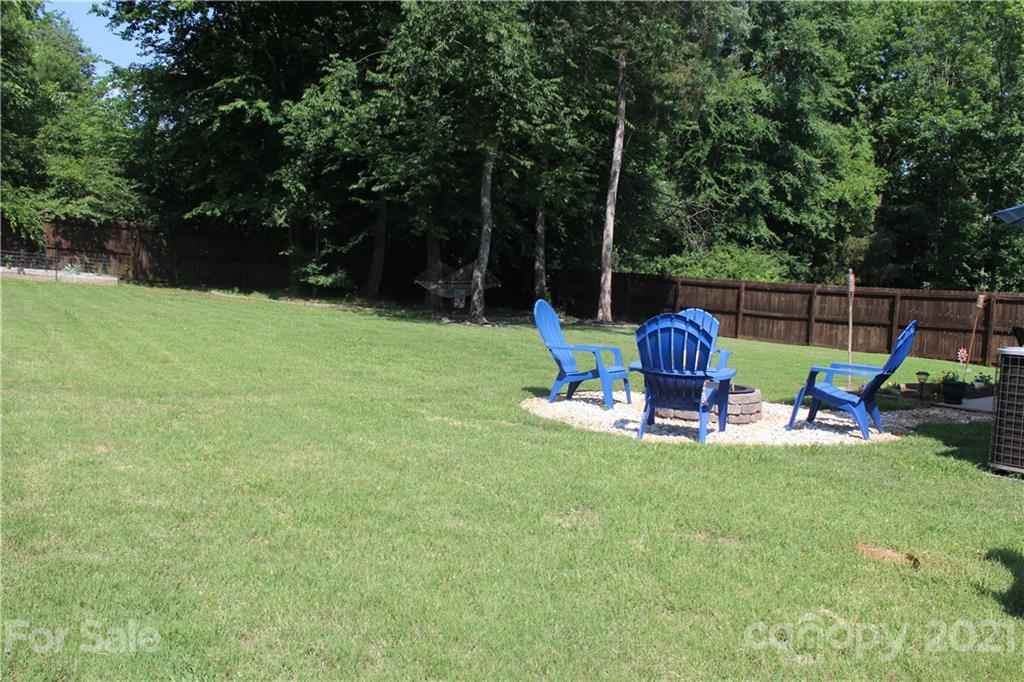 10239 Withers Road Charlotte, NC 28278 - Photo 36 of 38 Gallery Image 36