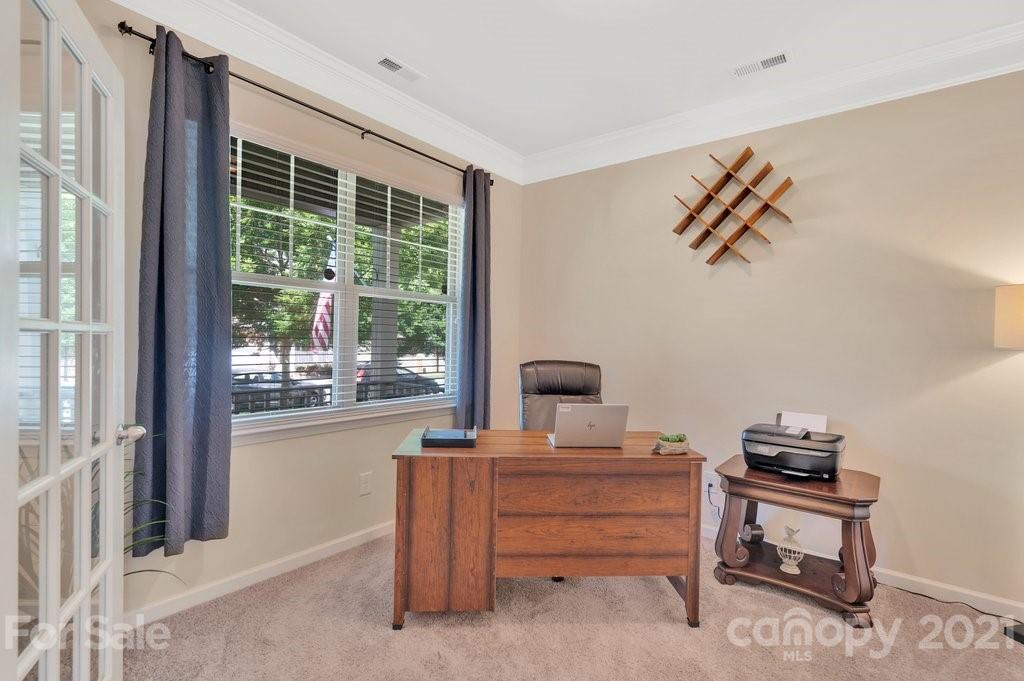 10239 Withers Road Charlotte, NC 28278 - Photo 8 of 38 Gallery Image 8