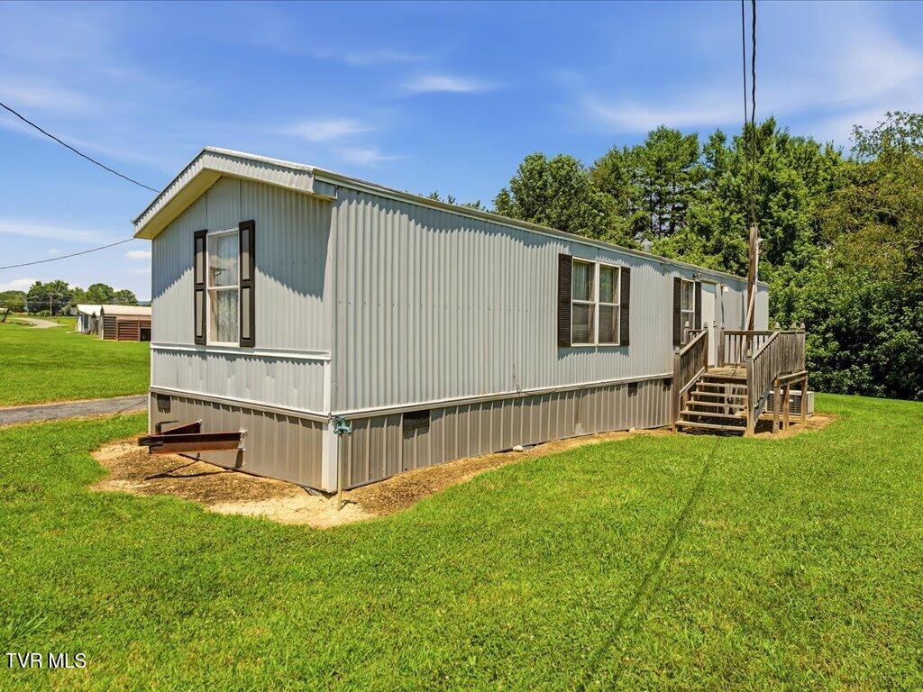 125 Substation Road Mooresburg, TN 37811 - Photo 47 of 60 123 Substation Rd - 46