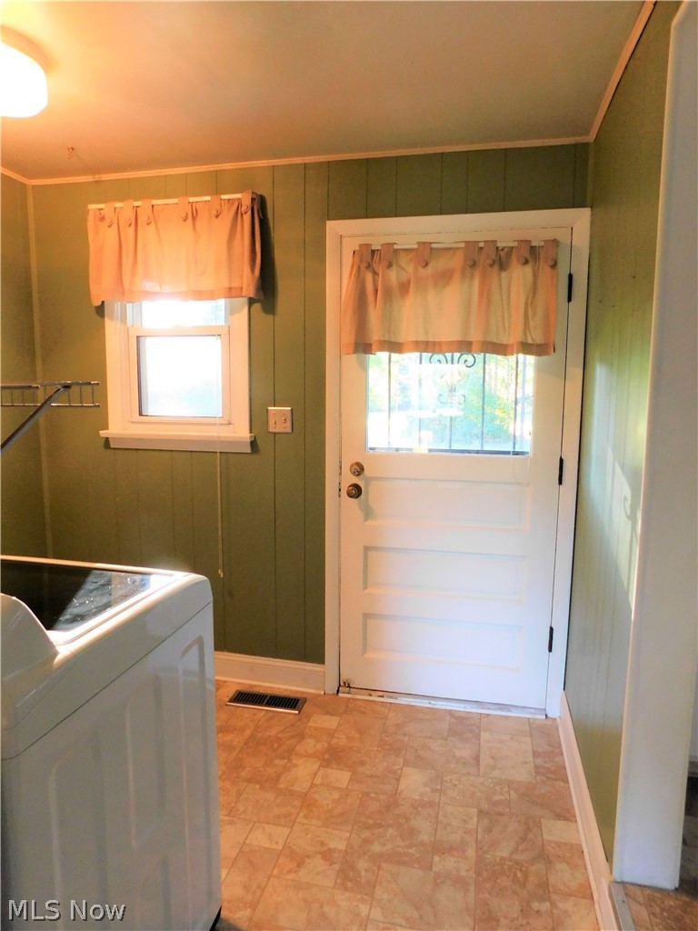 998 Jacoby Road Akron, OH 44321 - Photo 23 of 28