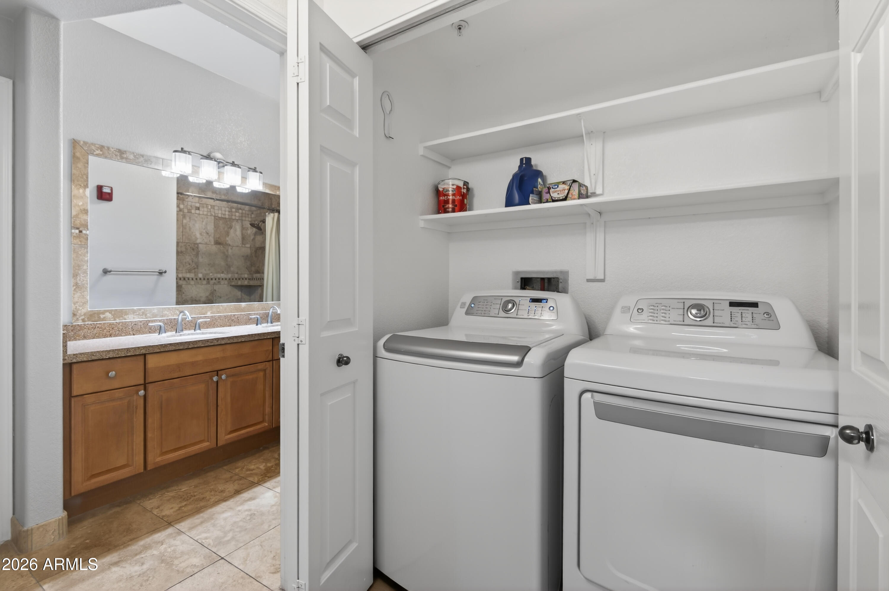 435 West Rio Salado Parkway, Unit 112 Tempe, AZ 85281 - Photo 25 of 38 a utility room with dryer and washer