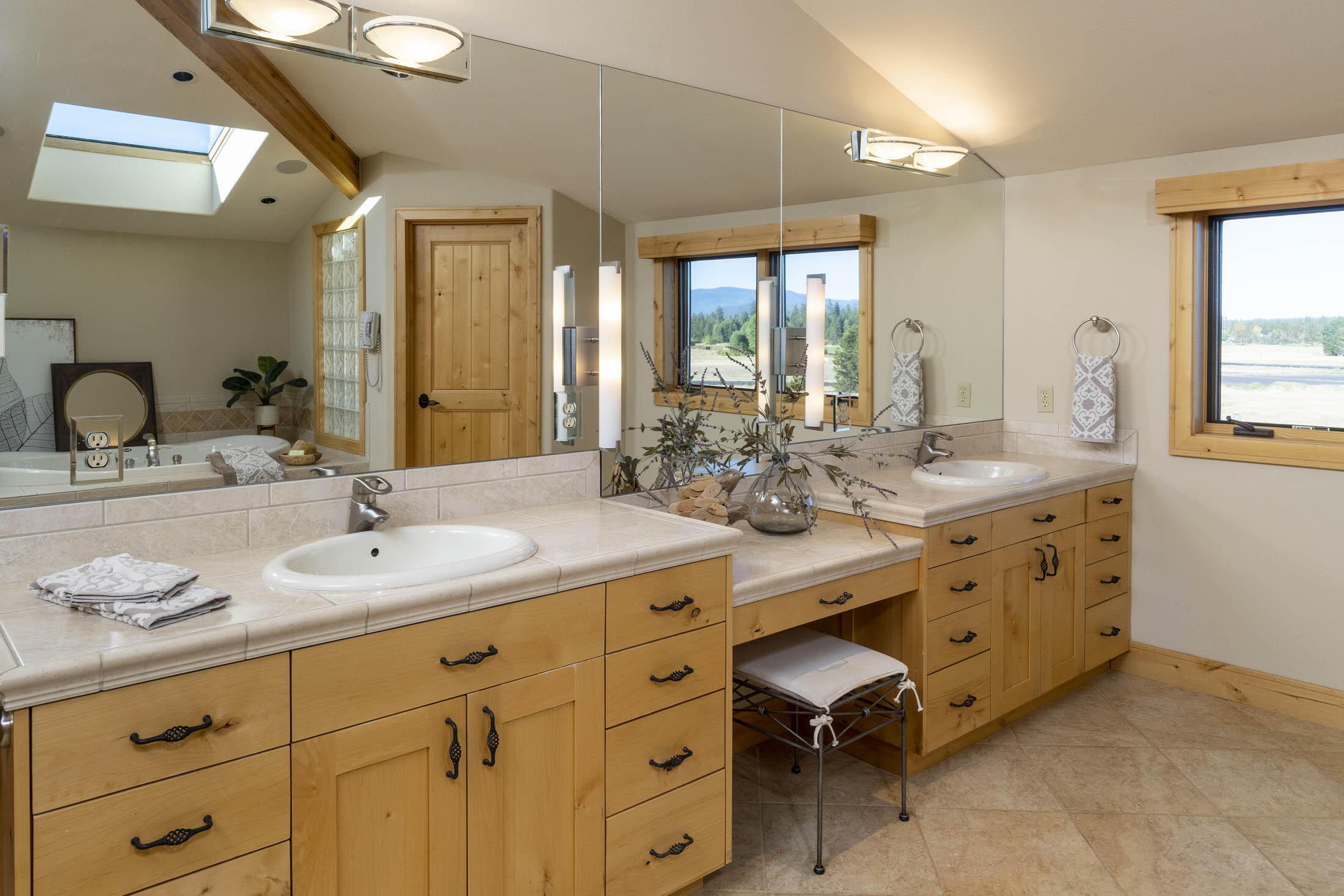 56946 River Road Sunriver, OR 97707 - Photo 20 of 44 020