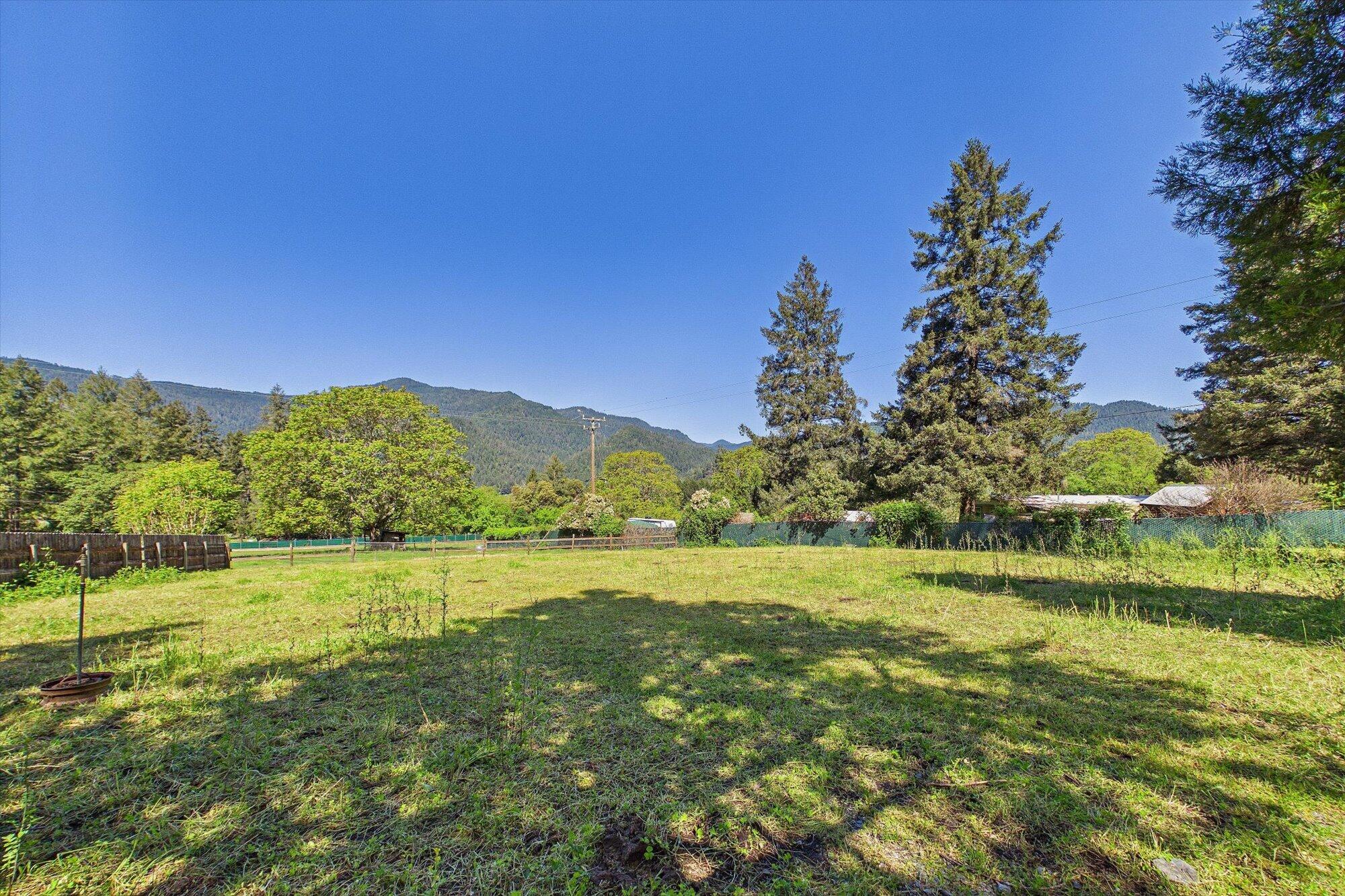 1490 Red Cap Road Orleans, CA 95556 - Photo 69 of 71