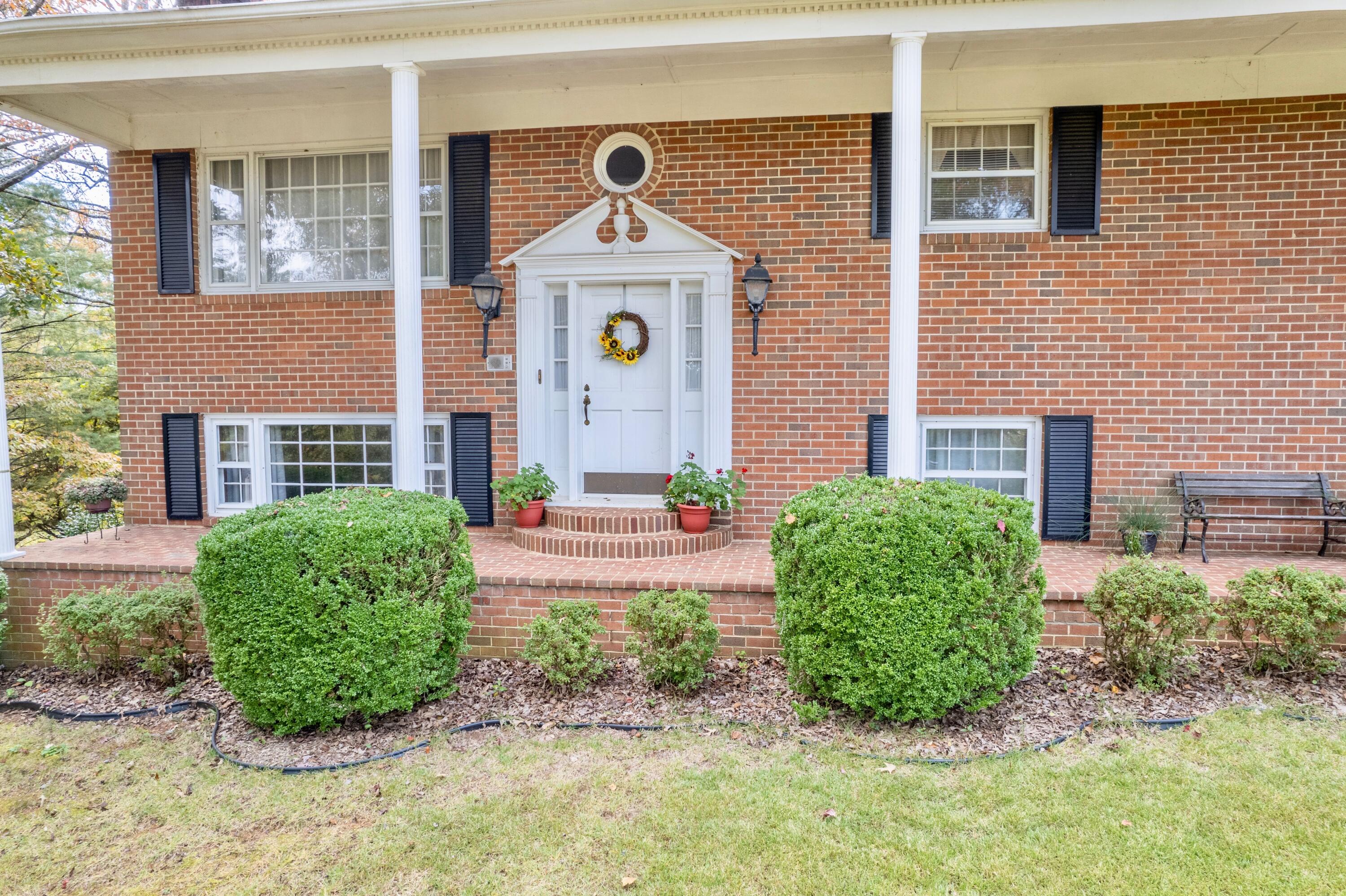 190 Lakeshore Terrace Road Hardy, VA 24101 - Photo 9 of 44 Lakeshore - 3