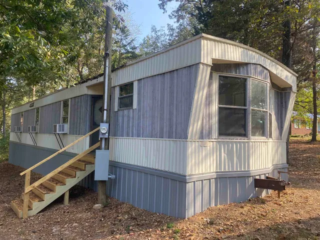 $74,900 | 75 Kerri Drive, Crump, TN 38327