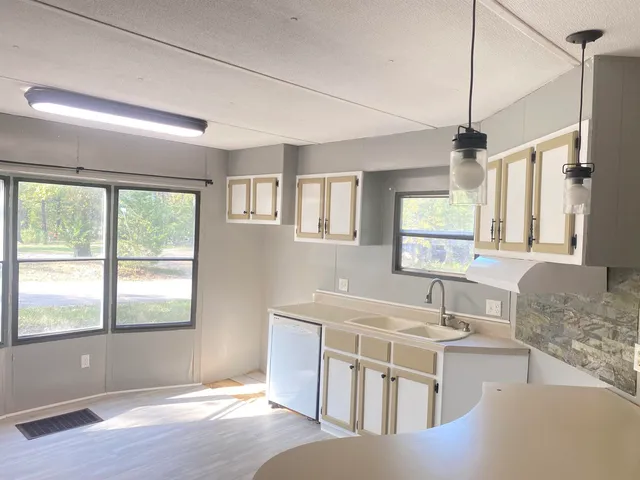 $74,900 | 75 Kerri Drive, Crump, TN 38327