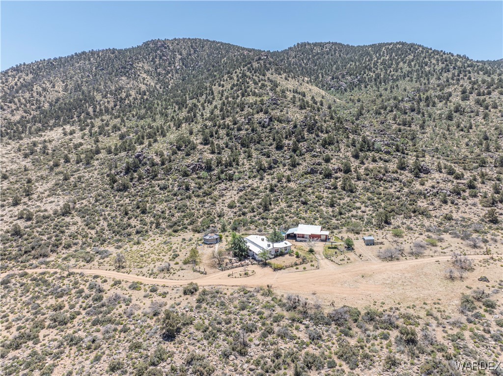 9000 Vock Canyon Road Kingman, AZ 86409 - Photo 37 of 44