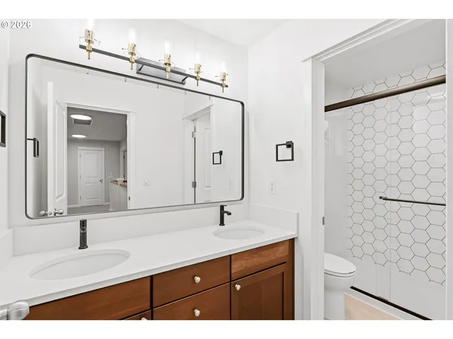 $749,900 | 12762 Southeast 157th Avenue, Happy Valley, OR 97086