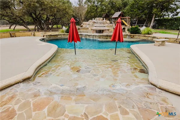 a view of outdoor space with entertaining space