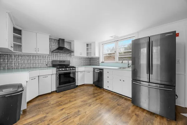 $3,195 | 337 South Main Street, Centerville, MA 02632