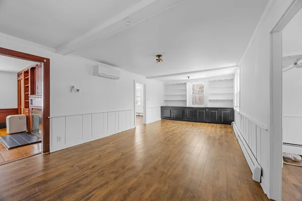 $3,195 | 337 South Main Street, Centerville, MA 02632