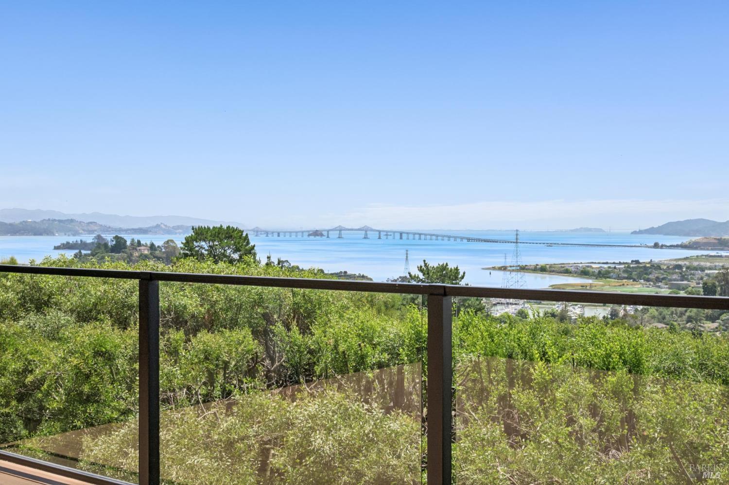 260 Highland Avenue San Rafael, CA 94901 - Photo 16 of 66