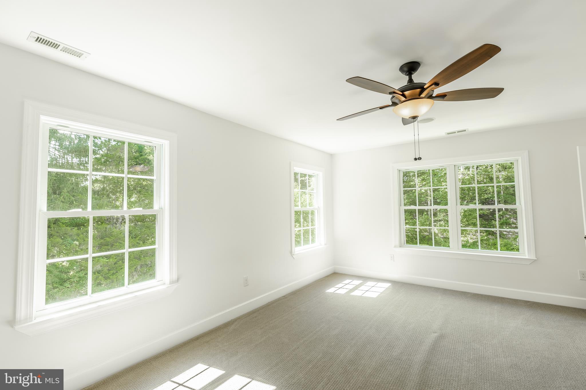 1001 Arnold Road Westminster, MD 21157 - Photo 40 of 58 Gallery Image 40